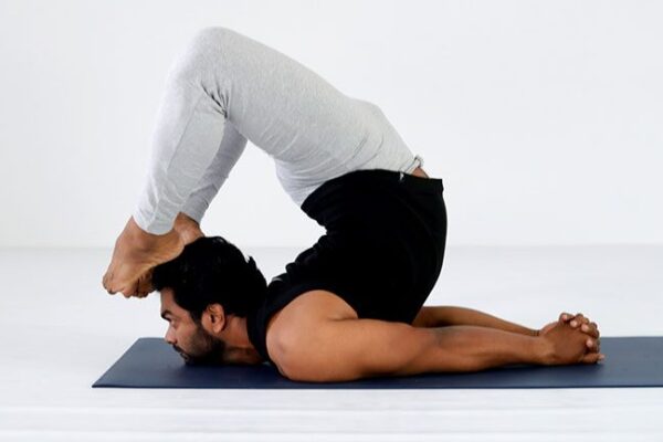 Full Locust (Poorna Salabhasana)