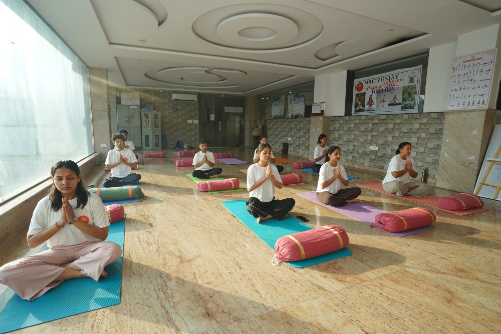 yoga teacher training students at mrityunjay yogpeeth yoga teacher training students at mrityunjay yogpeeth