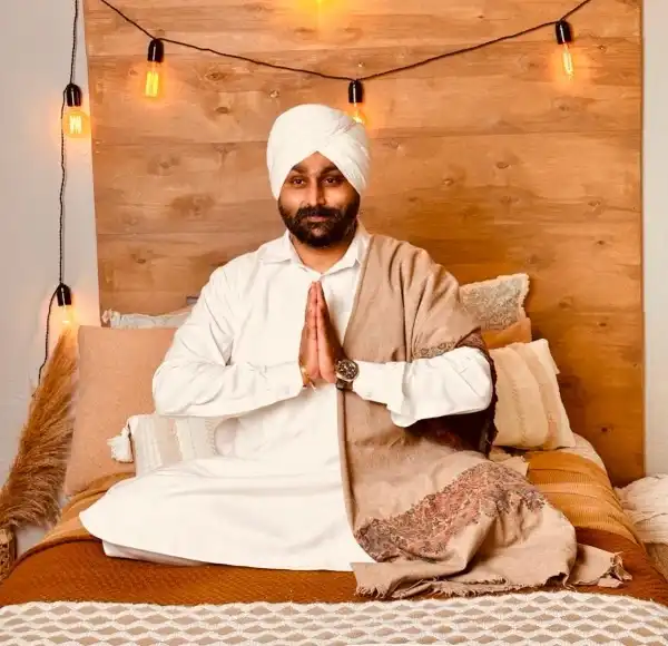 Dr. Aniruddh Gurupratap Singh - ERYT 500