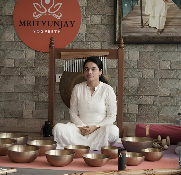 Ravneet Kaur - Sound and Reiki Healing Teacher