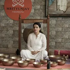 Ravneet Kaur - Sound and Reiki Healing Teacher