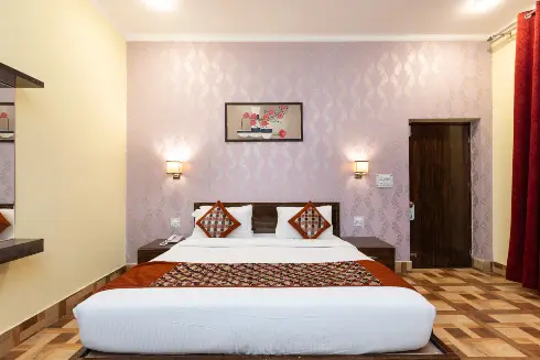 Comfortable double bed room for sound healing retreat in Rishikesh